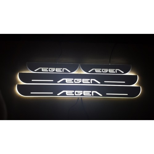 Aracınıza Özel Led Işıklı Oto Kapı Eşiği Aracınıza Özel Led Işıklı Oto Kapı Eşiği